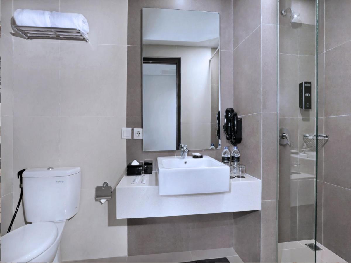 Neo Gajah Mada By Aston 3* Pontianak