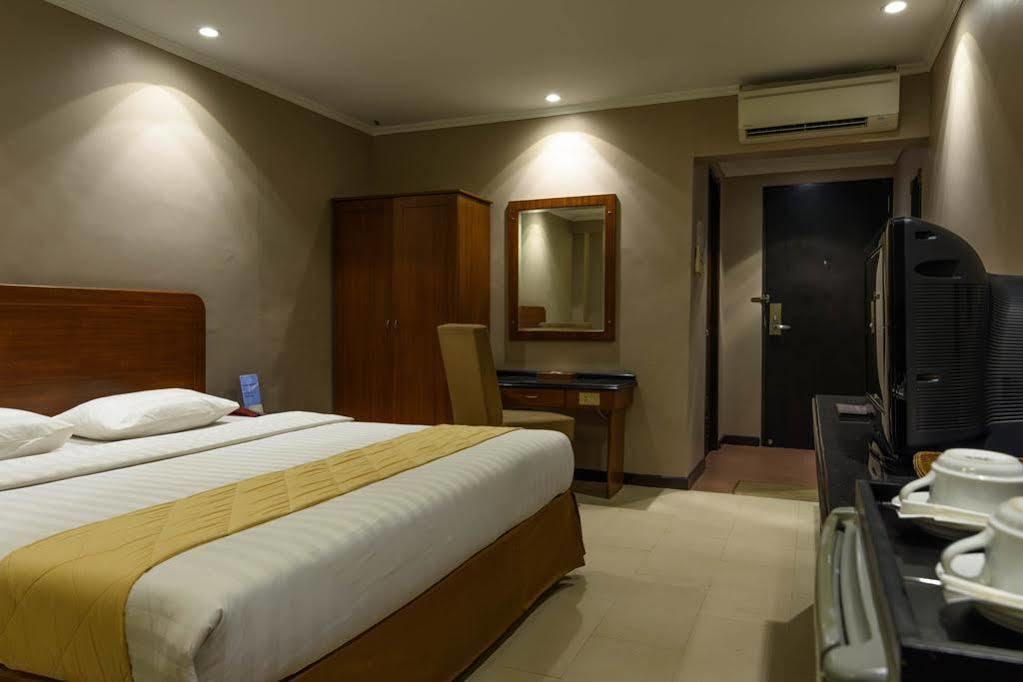 Neo Gajah Mada By Aston Hotel 3*